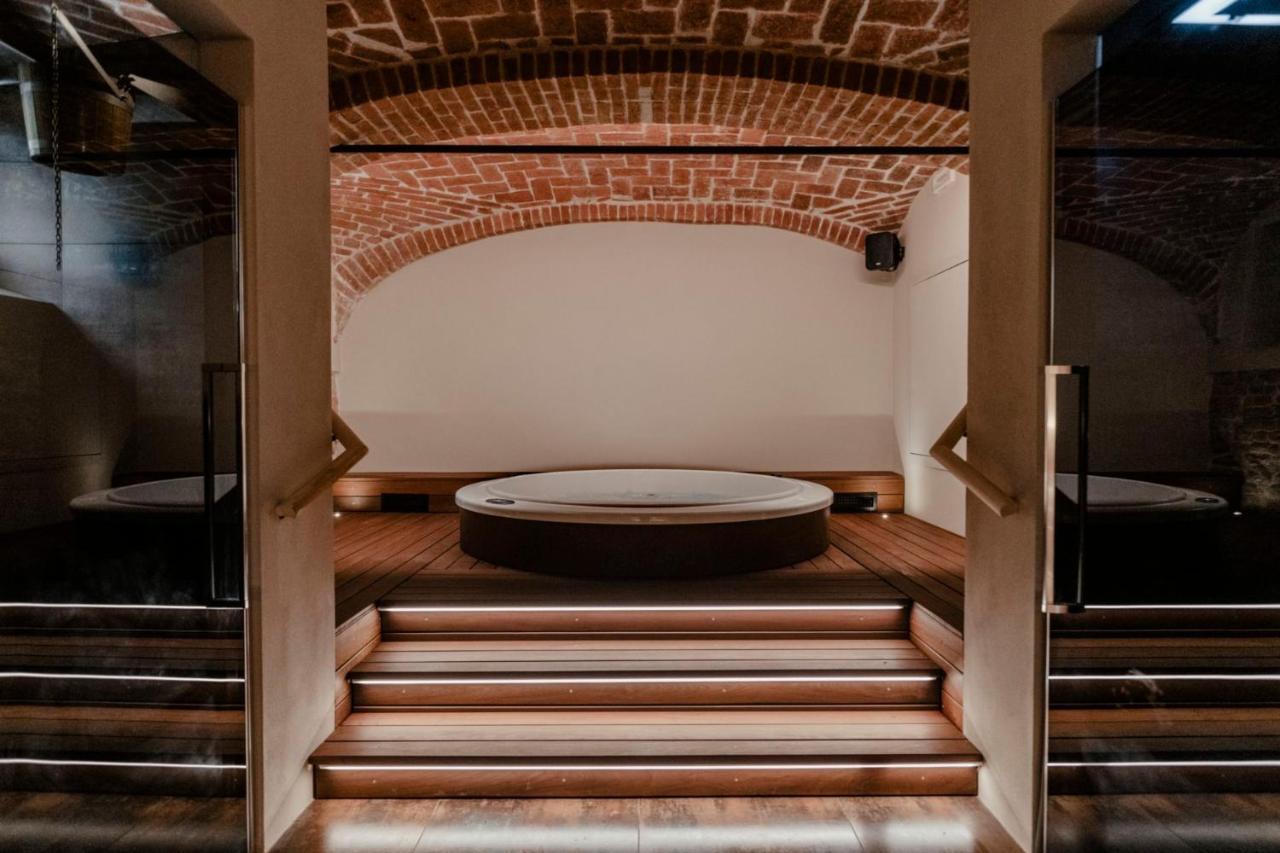 Parco Reala // Rural - Luxury - Rooms Corneliano d'Alba 외부 사진